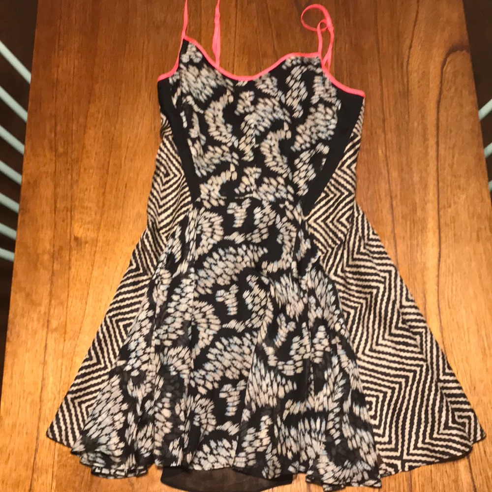 Elizabeth and James dress